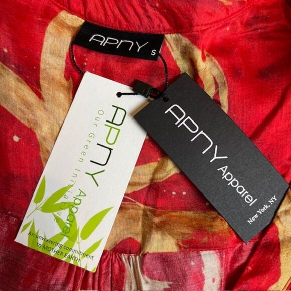 NWT APNY Apparel Women's Blouse Red with Gold Circles Bell Sleeve Tie Front S - Picture 5 of 10